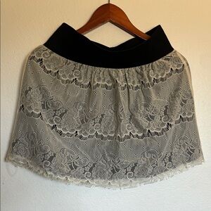 Chic Lace Mini Skirt - Black and Cream